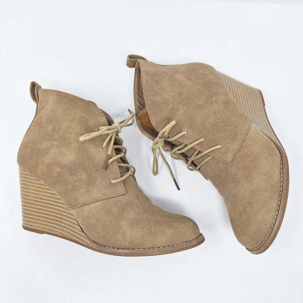 Nautica Women's Brown Lace Up Wedge Boots
